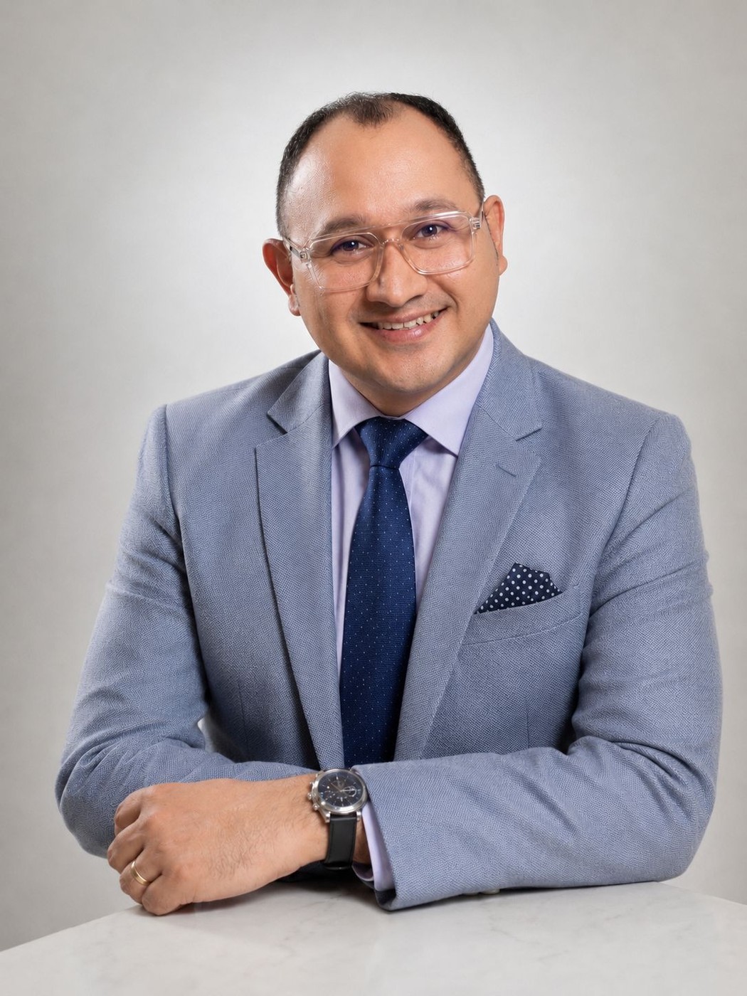 George H. Hernández, autor de No Podemos Con Todo